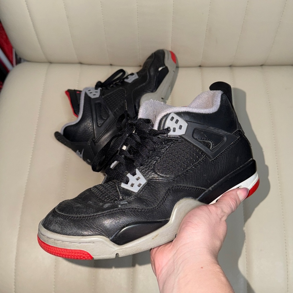 Nike Air Jordan 4 Retro GS Black Red Gray Bred Cement Size 6.5Y / Women’s 8